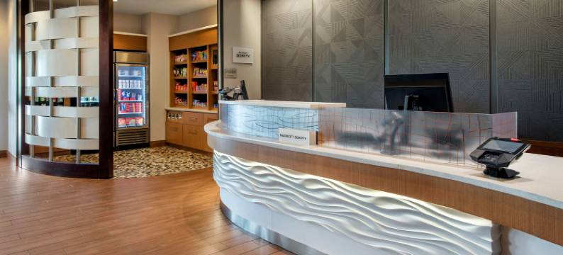 芒特劳雷尔樱桃山SpringHill Suites酒店(SpringHill Suites Mt. Laurel Cherry Hill)图片