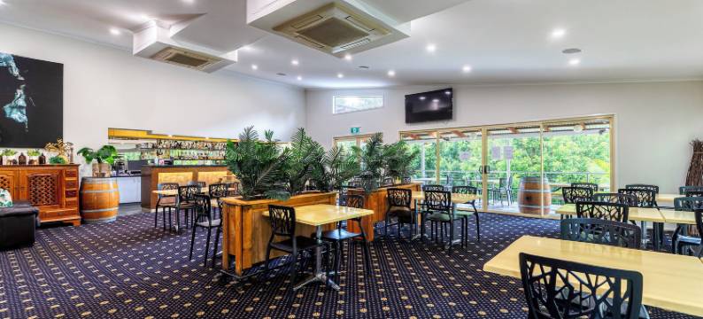 红桥汽车旅馆(Red Bridge Motor Inn)图片