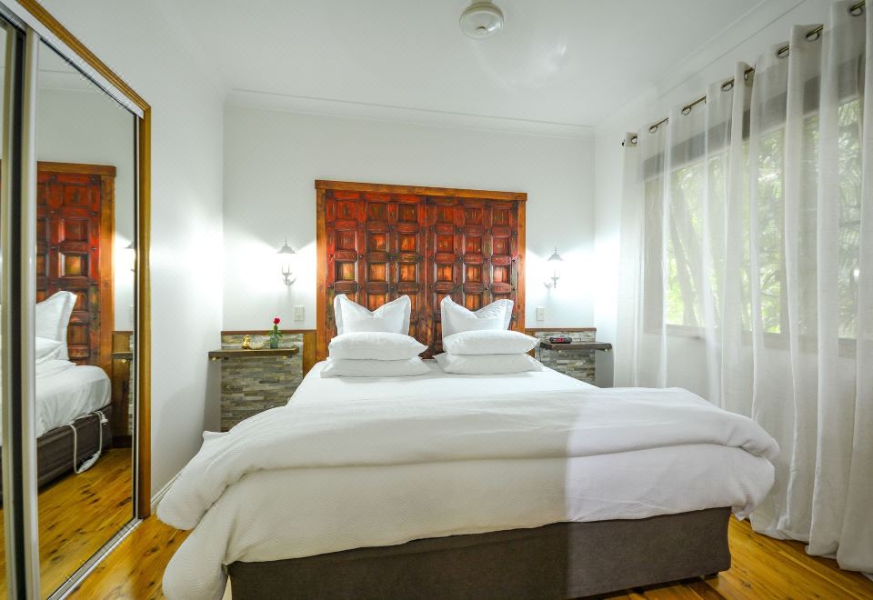 Crater Lakes Rainforest Cottages Hotel Overview