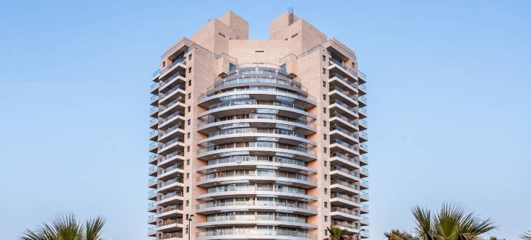 涅坦亚温德姆华美达套房酒店(Ramada Hotel & Suites by Wyndham Netanya)图片