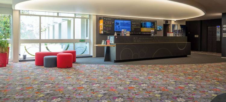 蒙塔沙南基里亚德酒店(Kyriad le Creusot - Montchanin)图片