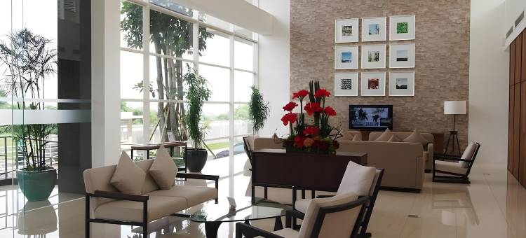 树园酒店 - 卡拉旺(TreePark Karawang)图片