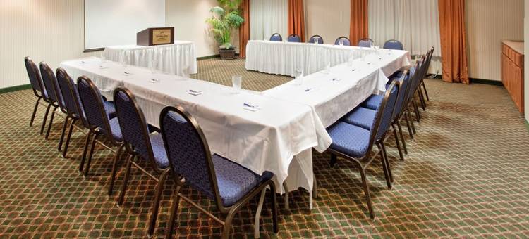 智选假日套房酒店希洛/奥法隆(Holiday Inn Express & Suites O'Fallon/Shiloh)图片