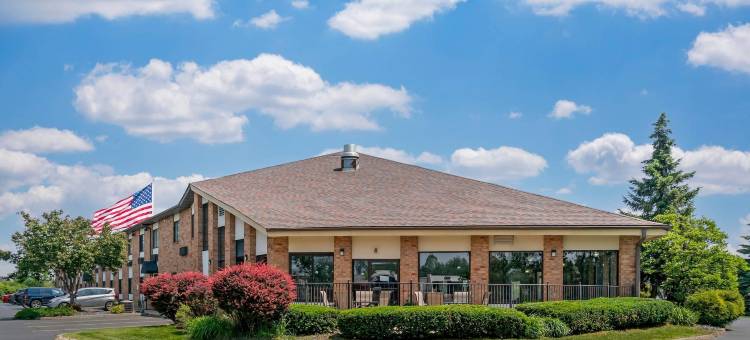 大急流城南拜伦中心凯艺酒店(Quality Inn Grand Rapids South-Byron Center)图片