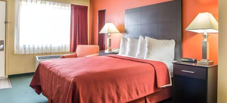 I-74 莫顿凯艺酒店(Quality Inn Morton at I-74)图片