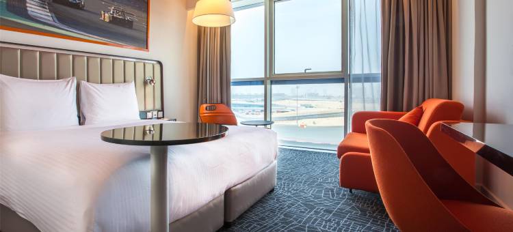 迪拜汽车城丽柏酒店(Park Inn by Radisson Dubai Motor City)图片