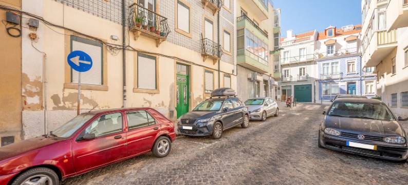 GuestReady - Captain's residence R/C near Alfama图片