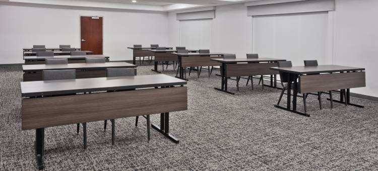 凤凰城哥伦布区欢朋套房酒店(Hampton Inn & Suites Phenix City - Columbus Area)图片