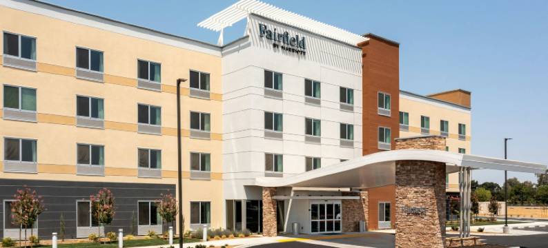 汉福德万枫套房酒店(Fairfield Inn & Suites Hanford)图片