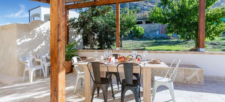 Family-Friendly Sicily Stay图片