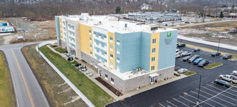 芒兹维尔洲际智选假日套房酒店(Holiday Inn Express & Suites MOUNDSVILLE by IHG)图片