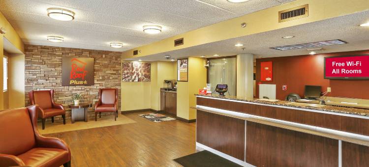 红顶PLUS+巴尔的摩北酒店-蒂莫尼姆(Red Roof Plus+ Baltimore North - Timonium)图片