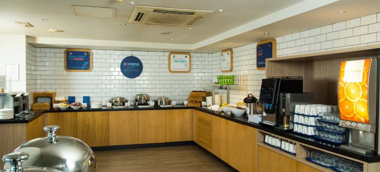 巴斯智选假日酒店(Holiday Inn Express Bath)图片