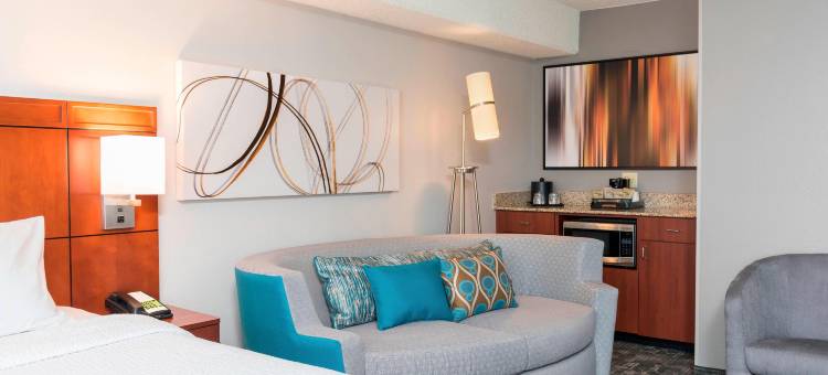 路易斯威尔市区万怡酒店(Courtyard Louisville Downtown)图片