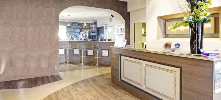 德拉普拉奇贝斯特韦斯特酒店(Best Western Hotel de La Plage)图片