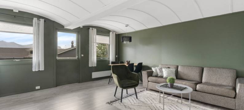 伊特西亚基地(Yttersia Base)图片