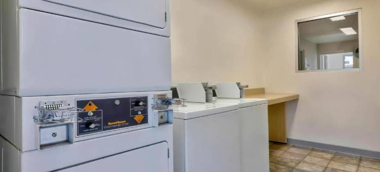 盖洛普6号汽车旅馆(Motel 6 Gallup, NM)图片