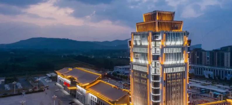 西岸酒店(沂南汽车站店)图片