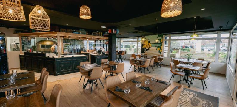 宜必思克莱蒙费朗蒙特弗尔朗酒店(Ibis Clermont-Ferrand Montferrand)图片