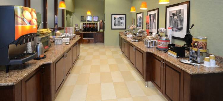 罗克斯伯勒欢朋酒店(Hampton Inn Roxboro)图片