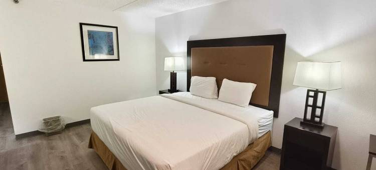 OYO广场酒店，位于卡鲁梅特公园，靠近Alsip I 57(Plaza Hotel By OYO Calumet Park Alsip I 57)图片