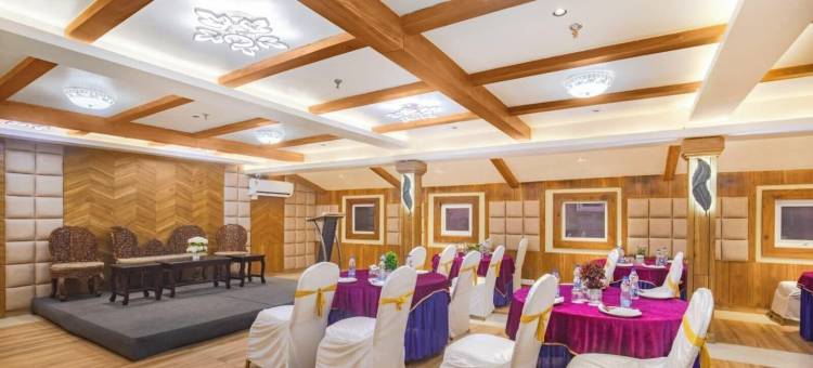 桑德尔宫殿(Sondermall Palace)图片
