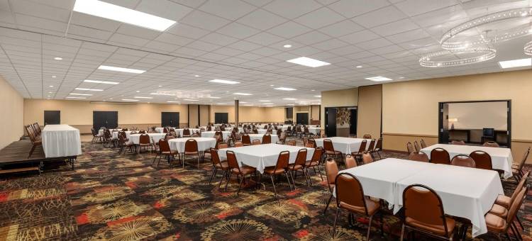 大福克斯华美达酒店(Ramada by Wyndham Grand Forks)图片