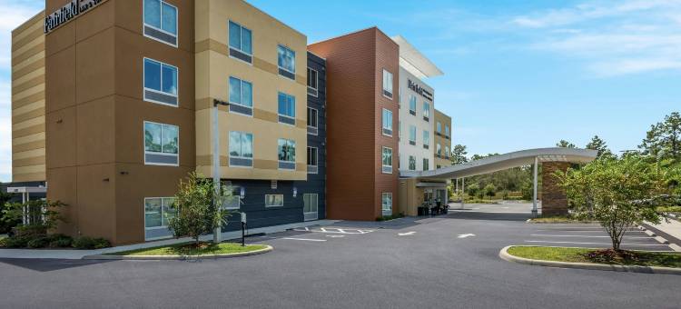 布鲁克斯维尔阳光海岸公园大道万枫酒店及套房(Fairfield Inn & Suites Brooksville Suncoast Parkway)图片