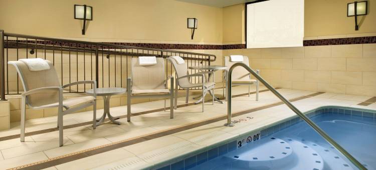 Holiday Inn Express 华尔(Holiday Inn Express WALDORF by IHG)图片