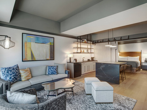 法纳姆-傲途格精选酒店