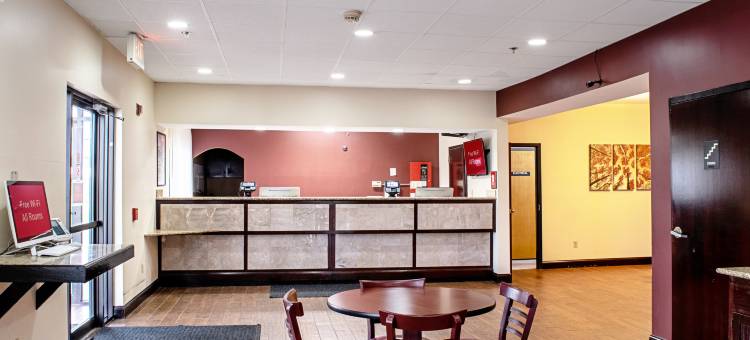 中城红顶套房酒店-富兰克林(Red Roof Inn & Suites Middletown - Franklin)图片