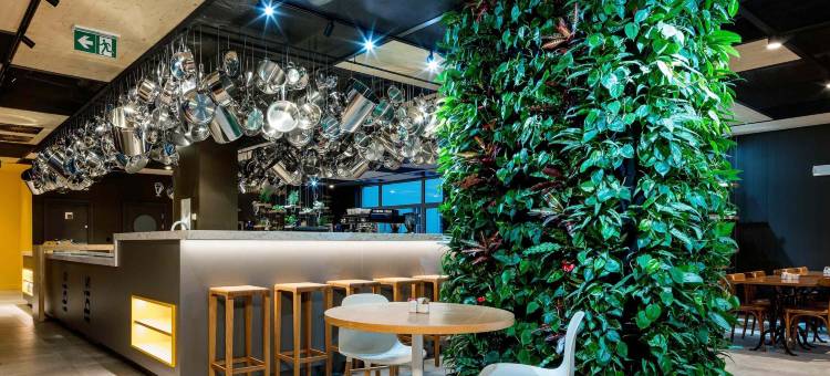 宜必思普拉哈文策斯劳斯广场酒店(Ibis Praha Wenceslas Square)图片