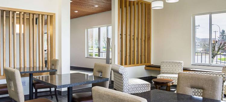 克拉克默斯 - 波特兰凯艺套房酒店(Quality Inn & Suites Clackamas - Portland)图片