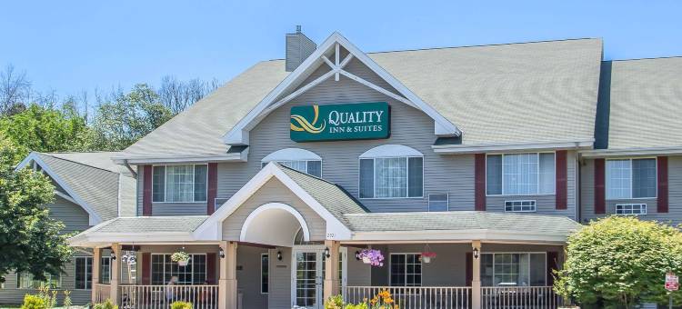 东特洛伊 I-43 品质酒店及套房(Quality Inn & Suites East Troy I-43)图片