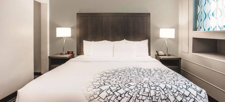 温德姆旗下拉昆塔温德姆酒店套房-内港市中心(La Quinta Inn & Suites by Wyndham Baltimore Downtown)图片