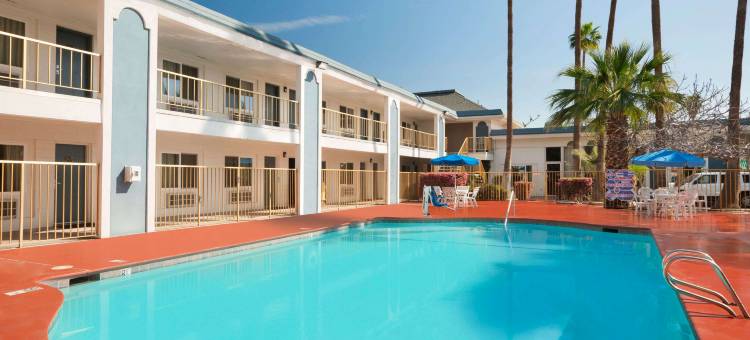 贝克斯菲尔德Travelodge by Wyndham(Travelodge Bakersfield)(Travelodge by Wyndham Bakersfield)图片