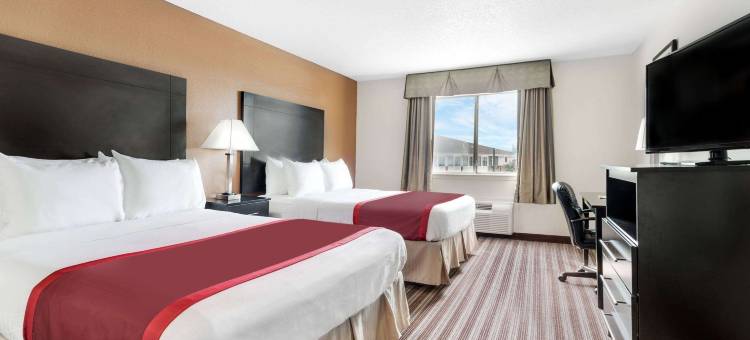 达拉斯戴斯套房酒店(Days Inn & Suites by Wyndham Dallas)图片
