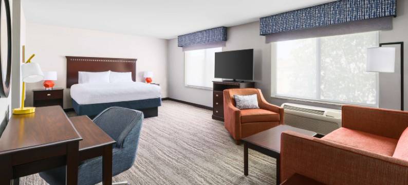 希尔顿欢朋套房酒店-千橡(Hampton Inn & Suites Thousand Oaks)图片