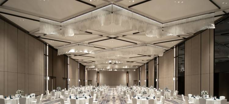 杭州奥克斯中心皇冠假日酒店图片