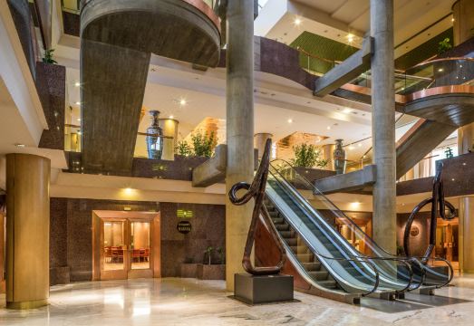 Exe Boston Hotel Overview