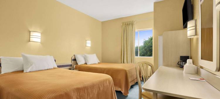 格鲁吉亚提夫顿I-75 温德姆豪生酒店(Howard Johnson by Wyndham Tifton GA I-75)图片