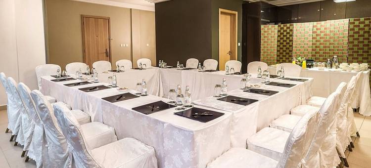 菲耶斯塔住宅精品酒店及服务式公寓(Fiesta Residences)图片