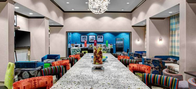 亚特兰大周界邓伍迪欢朋套房酒店(Hampton Inn & Suites Atlanta Perimeter Dunwoody)图片