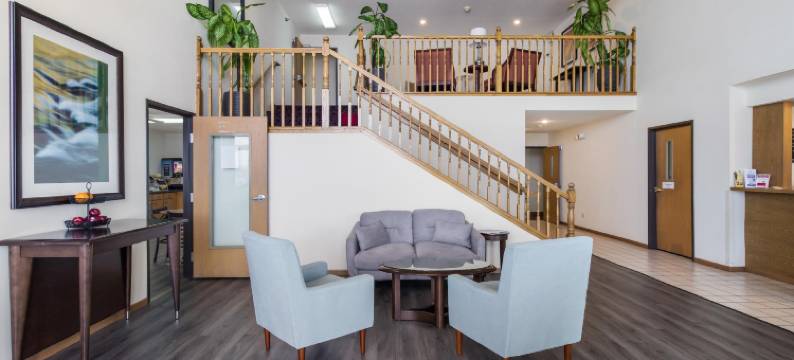 温德姆豪生联盟套房酒店(Alliance Hotel & Suites, a Howard Johnson by Wyndham)图片