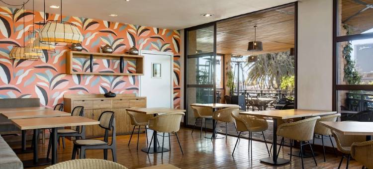 安塔那那利佛坦博霍滨水丽笙酒店(Radisson Tamboho Waterfront Antananarivo)图片