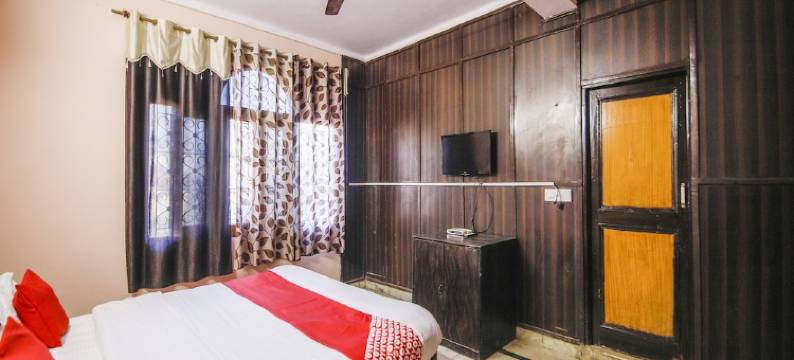 OYO 24753 Hotel Preet图片