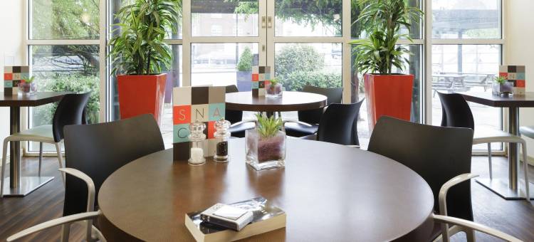 宜必思卡的夫酒店(Ibis Cardiff Centre Hotel)图片