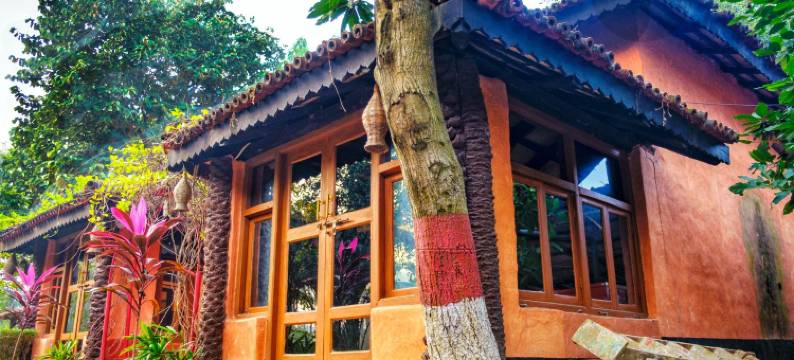 拉克托克罗比卡鲁格兰姆酒店(Resort Raktokorobi Karugram - Escape to Green Stay with Soul)图片