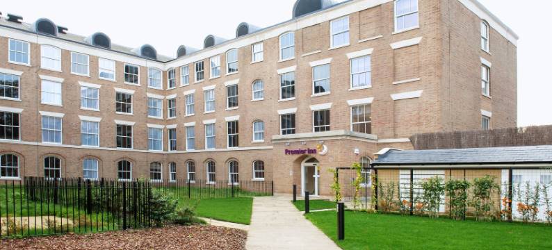 普瑞米尔贝里圣埃德蒙兹市中心酒店(Premier Inn Bury St Edmunds Town Centre)图片