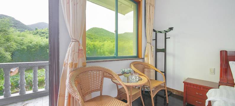 莫干山氧泉山居度假别墅(晓于线分店)图片